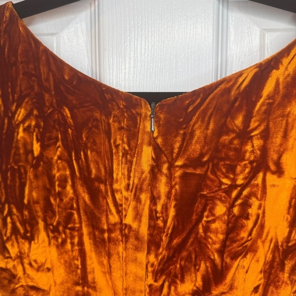 Vintage 1960 Mantie-Maker Crushed Velvet Dress Burnt Orange Wiggle Dress London - Picture 4 of 7